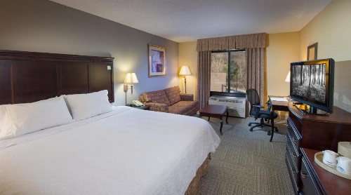 Hampton Inn By Hilton Bennington image 31